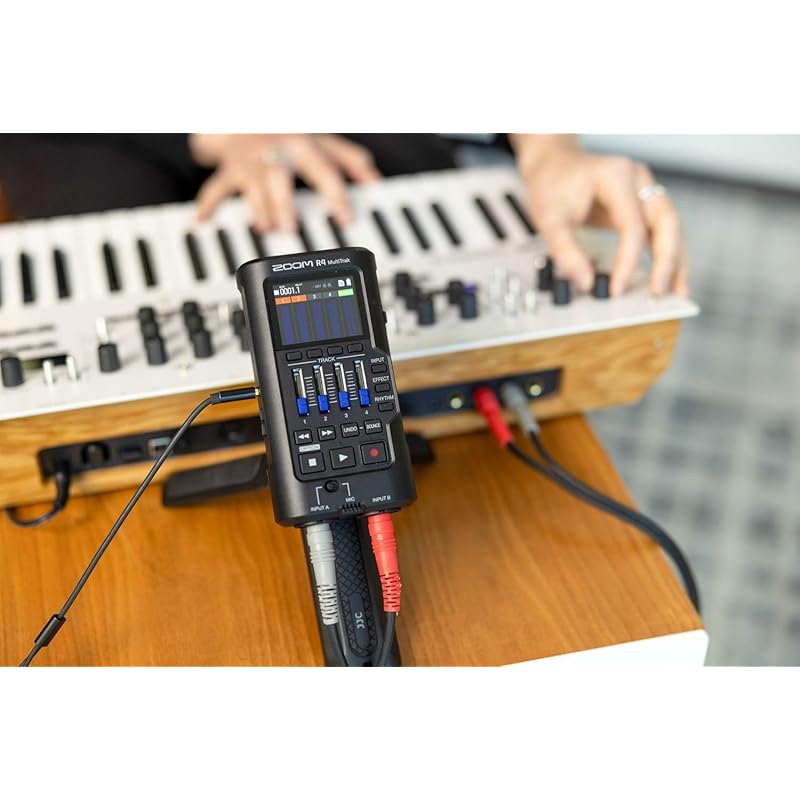 ZOOM R4 32-bit Float Recording, 4-Track Recording, Palm-Sized Multi-Track Recording, No Gain Adjustment Required, No Distortion, Built-in Microphone,