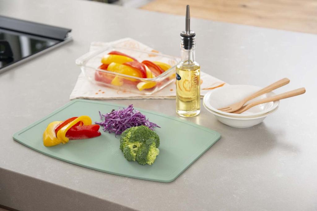 TONBO Shinki Gosei Tombo Cutting Board Soft Antibacterial Ag Scratch Resistant Dishwasher Safe Green Width 34 x Depth 24 x Thickness cm Outdoor