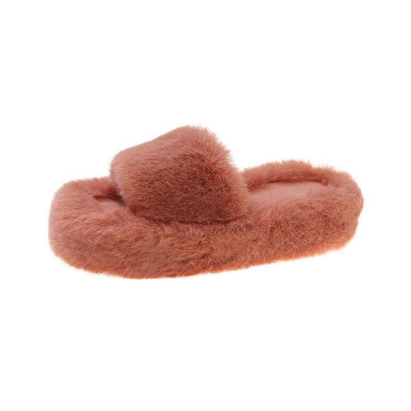 Foreign trade large size 2025 new home Korean version versatile outer wear flat bottom fashion Mao Mao Internet celebrity women's slippers