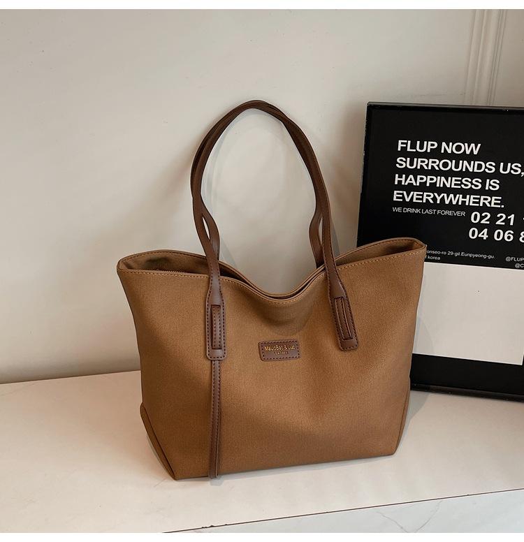 Fashion Big Bag Women's New 2025 Large-capacity Shoulder Tote Bag Casual and Simple College Student Commuting Bag for Class