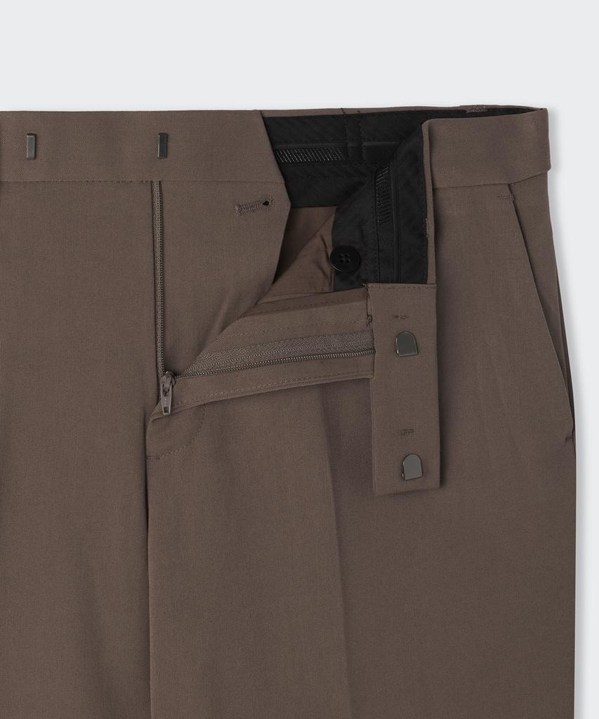 MUSINSA STANDARD Semi-Wide Hidden Banding Slacks [Light Brown]