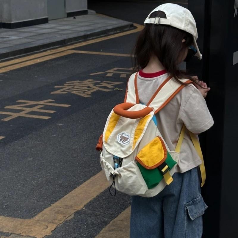 Kindergarten primary school students children's schoolbags new boys and girls go out light backpacks