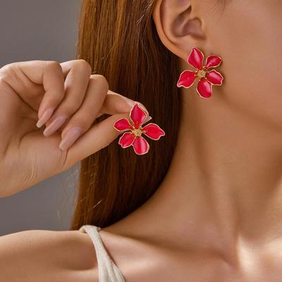 Elegant Red Leaf Flower Earrings for Women: High-End, Simple, Petal Studs with European Flair