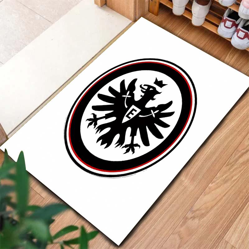 2026 Nowy Frankfurt Dywan Piłkarski do Salonu Sypialni Dekoracja Domowego Sofy, Mata Podłogowa Antypoślizgowa dla Dzieci H4
