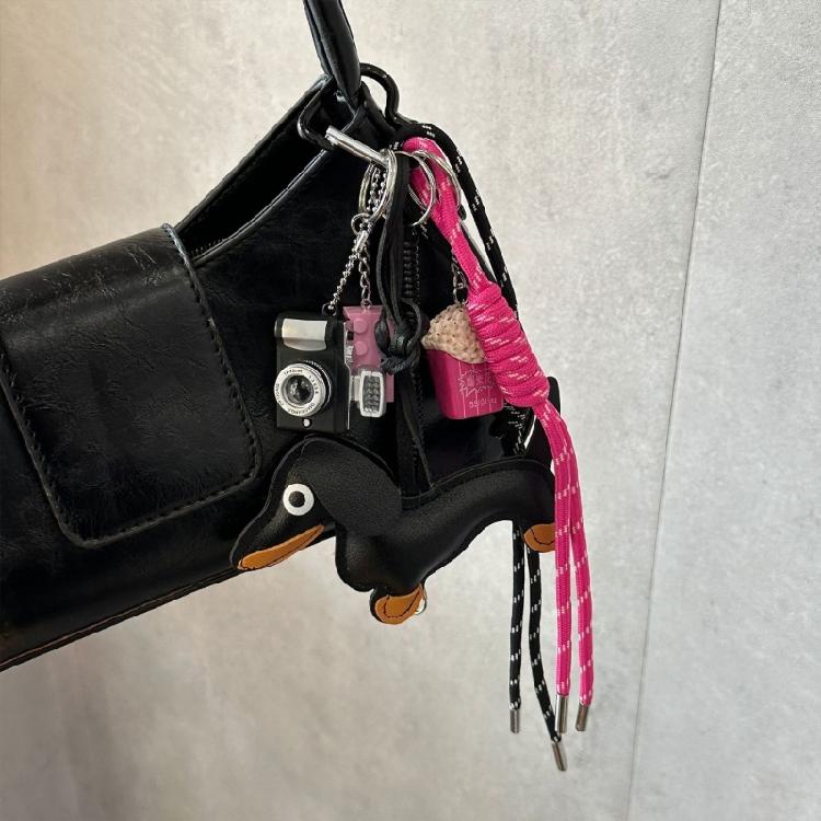 Unique Designs Sausage Dog Keychain Individualized Rope Key Accessory Featuring Adorable Sausage Dog Figure Keyrings