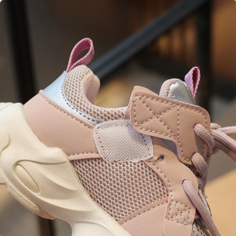 Chaussures de Sport pour Filles Chaussures Papa Respirantes pour Enfants Printemps et Automne Nouvelles Chaussures de Course en Mesh Chaussures Décontractées Mode