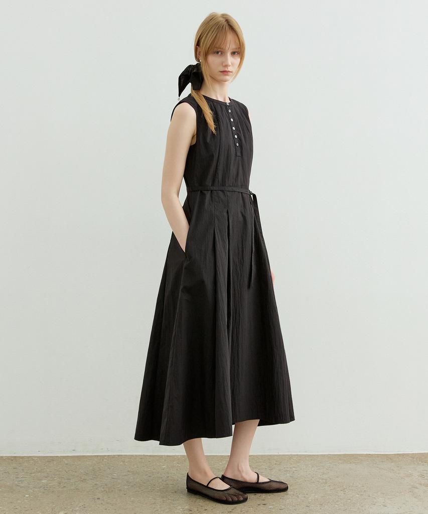 ARTID Button Sleeveless Flare Dress_Black