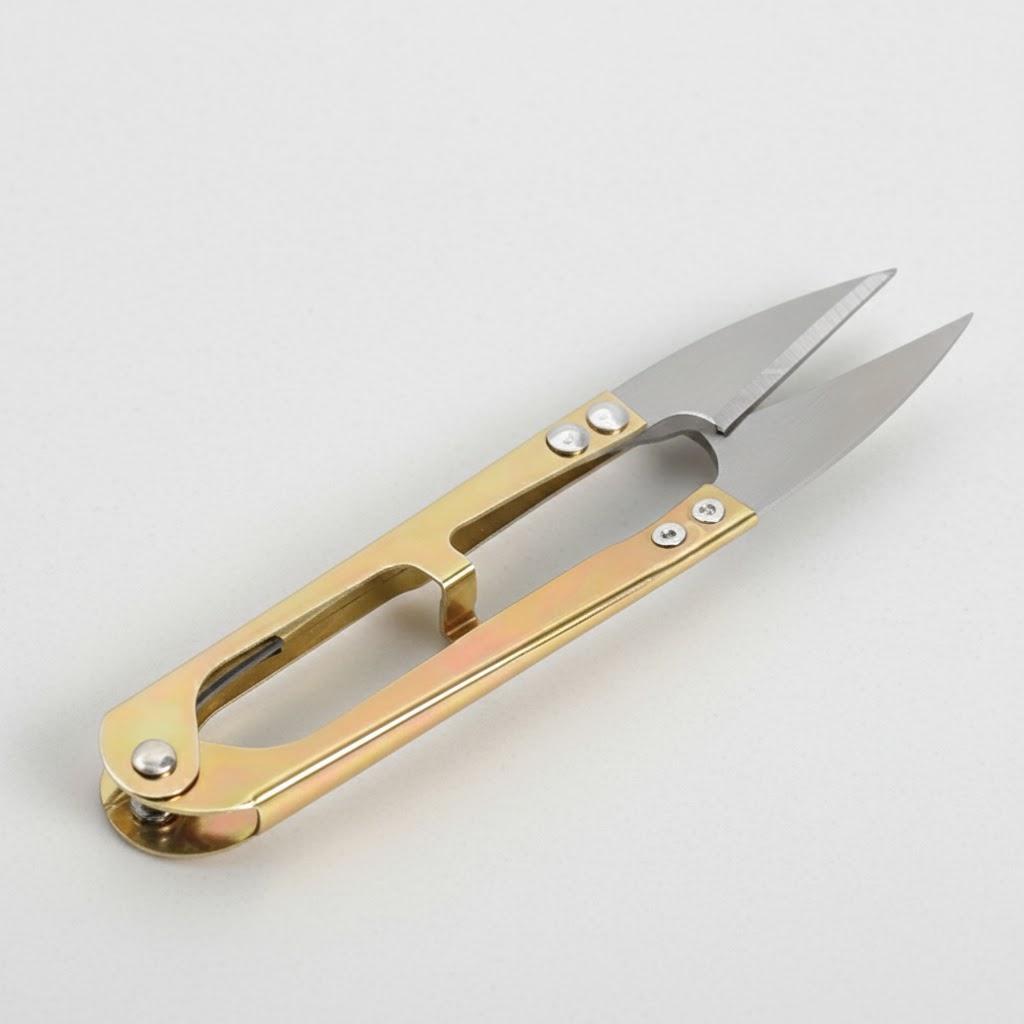 Multifunctional Sewing Snip Scissors with Plastic Handle Tailors Cutter Tool for DIY Craft Projects