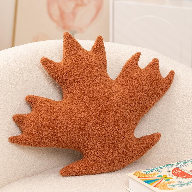 Maple Leaf Pillow Artificial Plants Leaves Soft Stuffed Plush Hugging Pillow Home Sofa Cushion Harvest Festival Warm Birthday