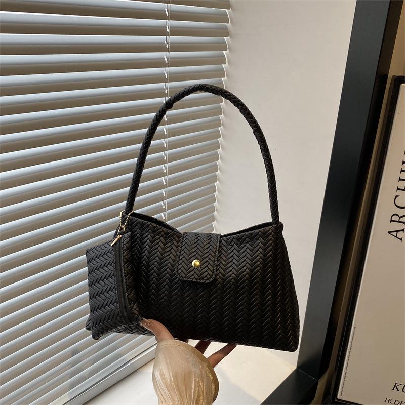 Large Capacity French Woven Underarm Handbag - Women's Luxury Fashion Tote