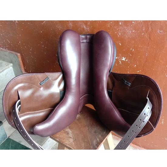 Leather Jumping Monoflap Saddle with Changeable Gullets – Elegant Cantle Design