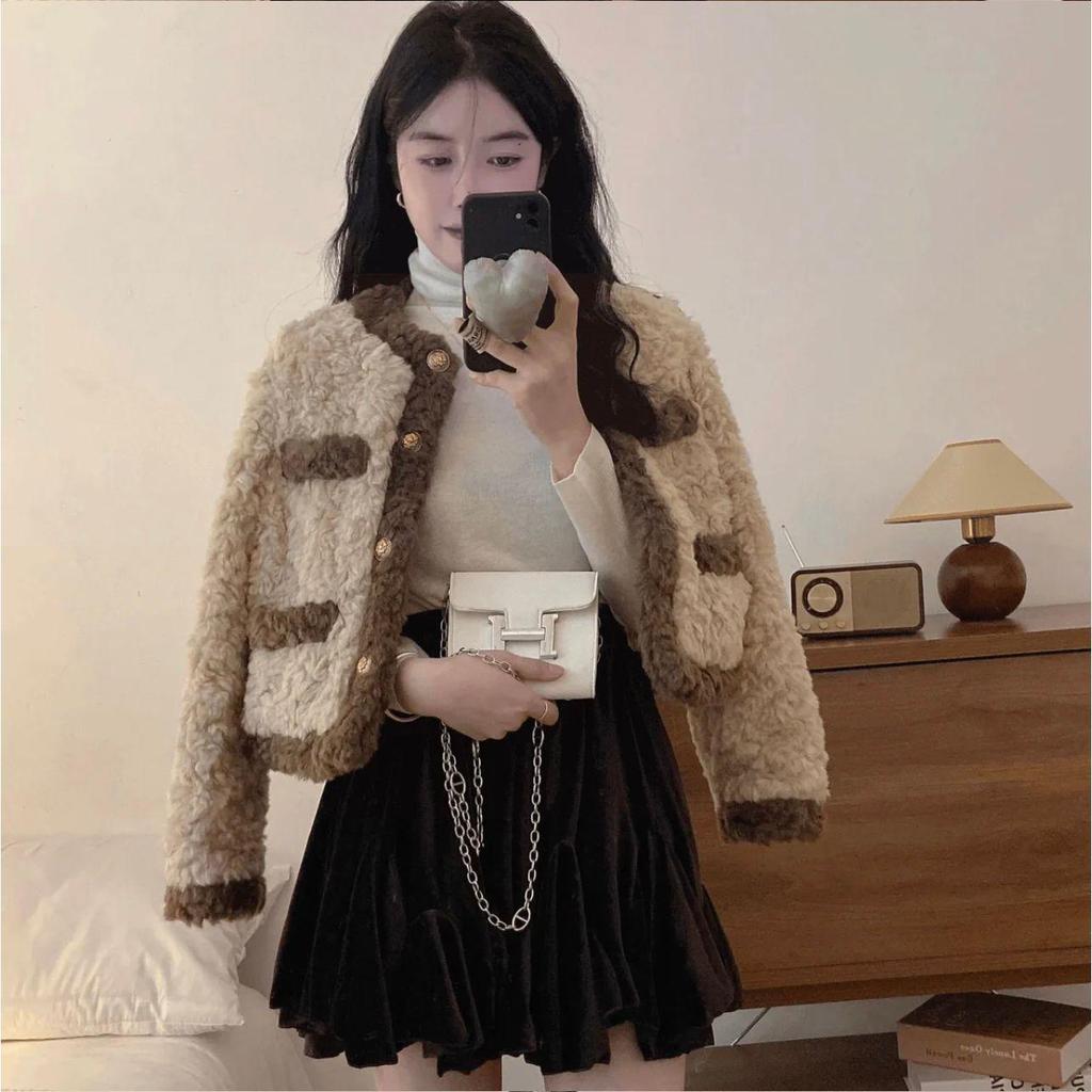 Women's Faux Lambswool Warm Short Jacket: Autumn 2025 Korean Style, Loose Fit, Thickened