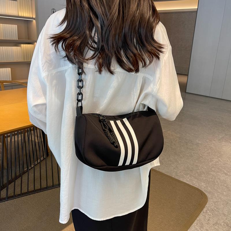 New high-end Oxford cloth shoulder bag casual fashion messenger bag versatile women's underarm bag