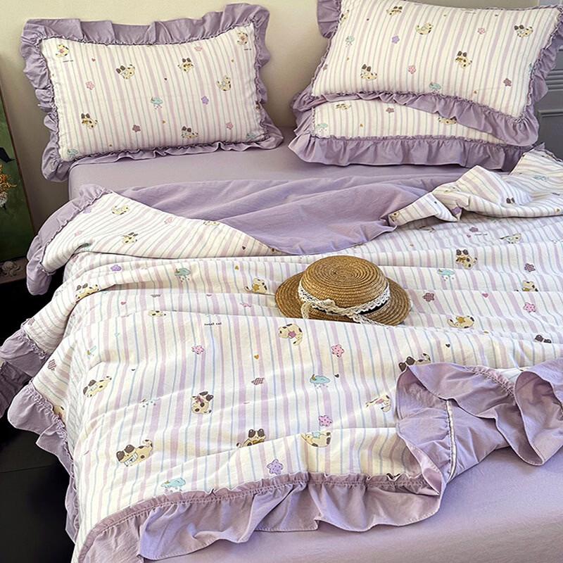LISM Cloud Soft Washable Quilt with Line Cat Pattern