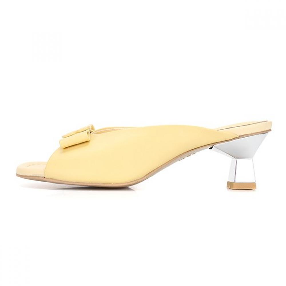 Barbara Mule Sandals Bbg403ye