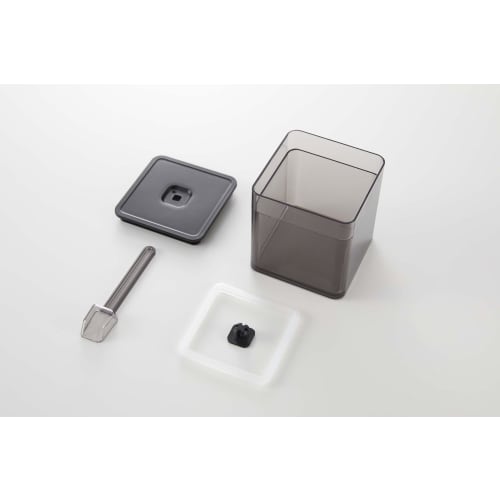 Yamazaki Tower Square Storage Container with Spoon and Valve, Black, Approx. W9.2 x D9.2 x H10.2cm, for Seasonings and Tea Leaves, Anti-oxidation, 546