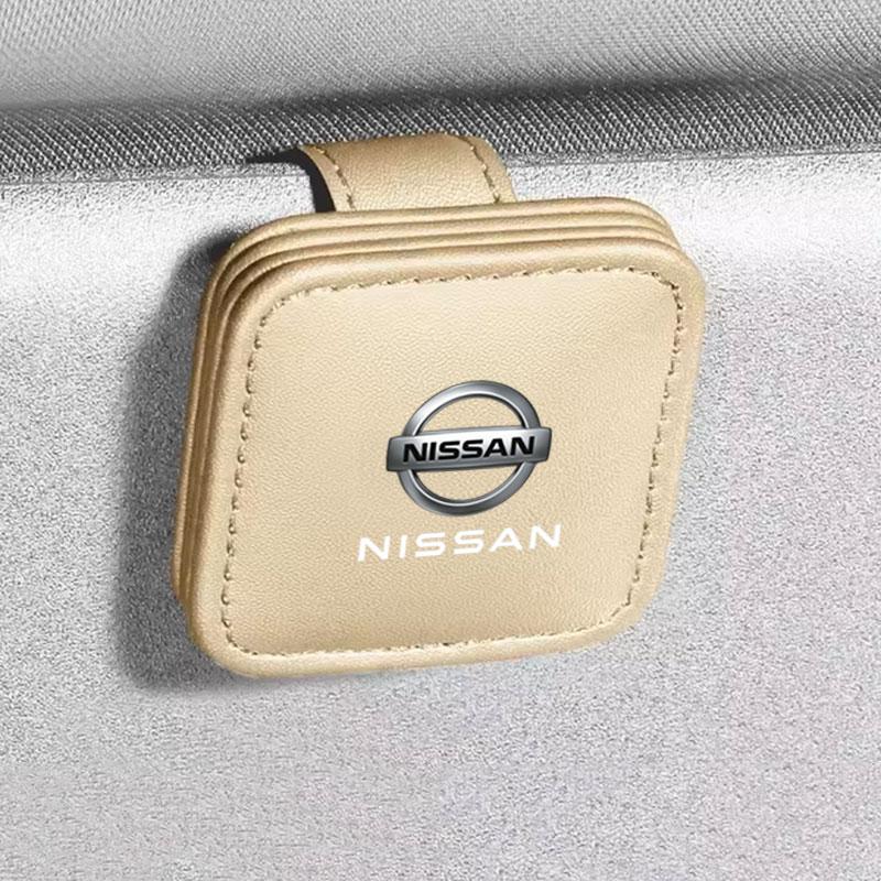 AUW3 Visor Sunglasses Holder Clip Eyeglass Holder For Nissan Qashqai Sylphy Tiida Altima Teana X-Trail Leaf Juke Sentra Accessories
