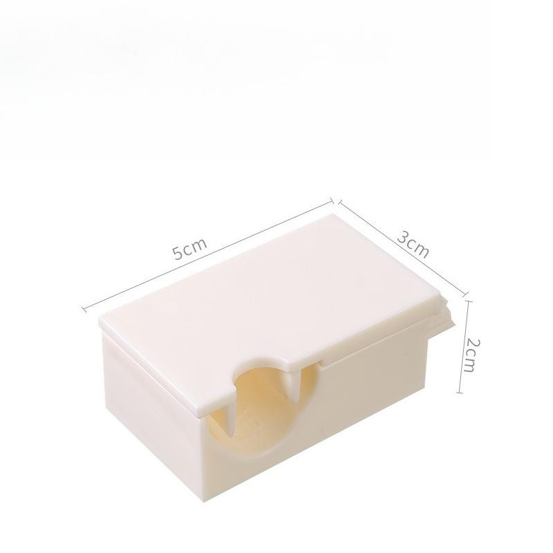 

Crayfish Special Tool for Peeling Shells A Dual Purpose Clip for Removing Shells