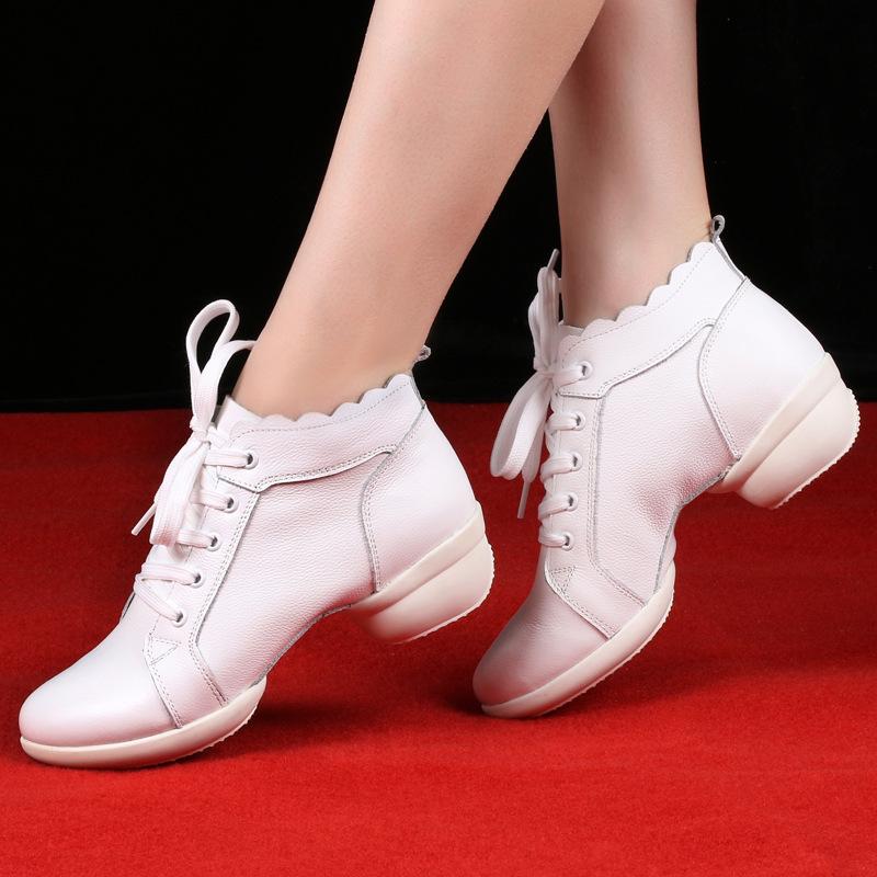 Kanghua Women's Soft Sole Cowhide Height-Increasing Dance Shoes for Modern and Square Dance - Summer Collection