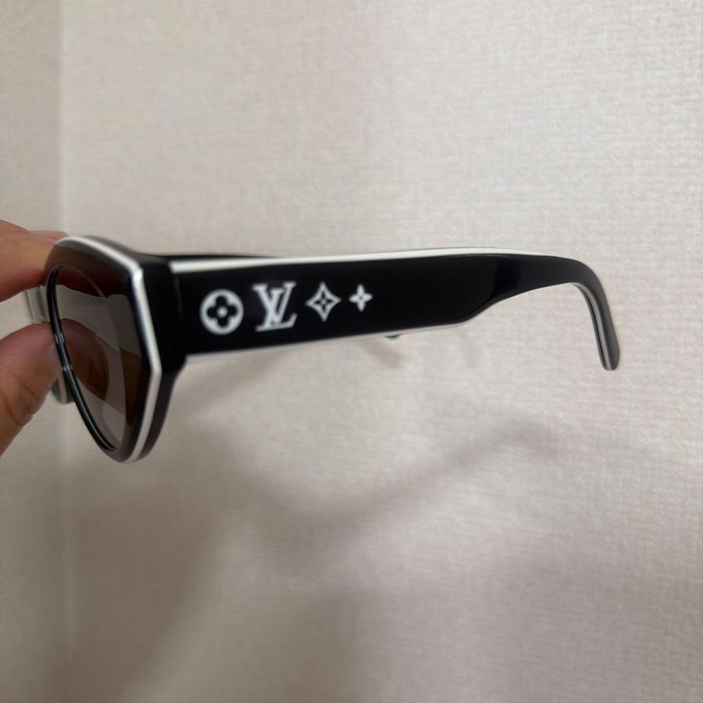 Used LOUIS VUITTON Cat Eye Sunglasses