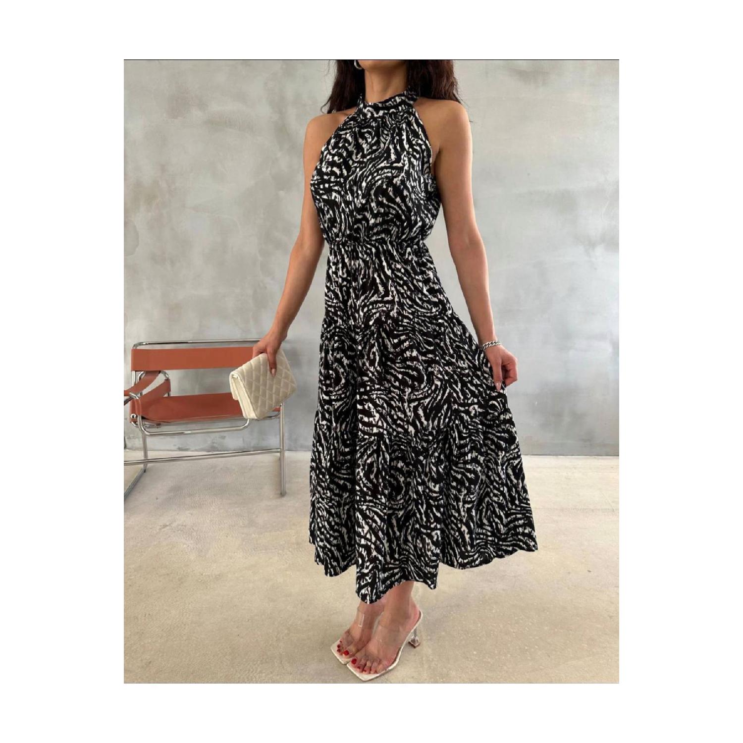 

Женское черно-белое длинное платье с поясом и нулевым рукавом S