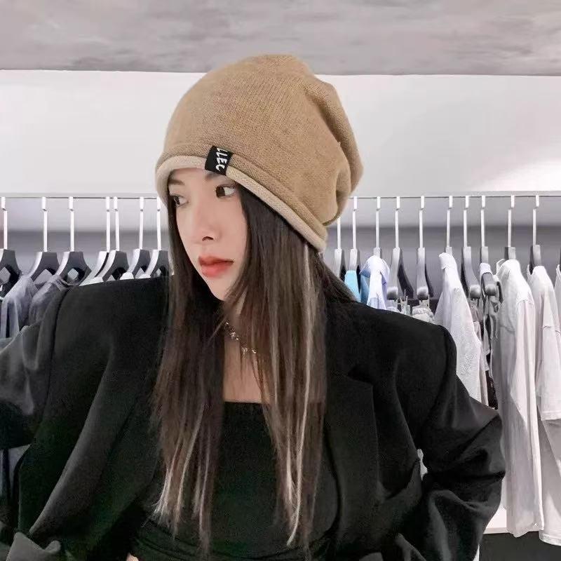 Damen Koreanische Warme Mütze mit Ohrenschutz - Herbst/Winter Buchstaben-Label Design