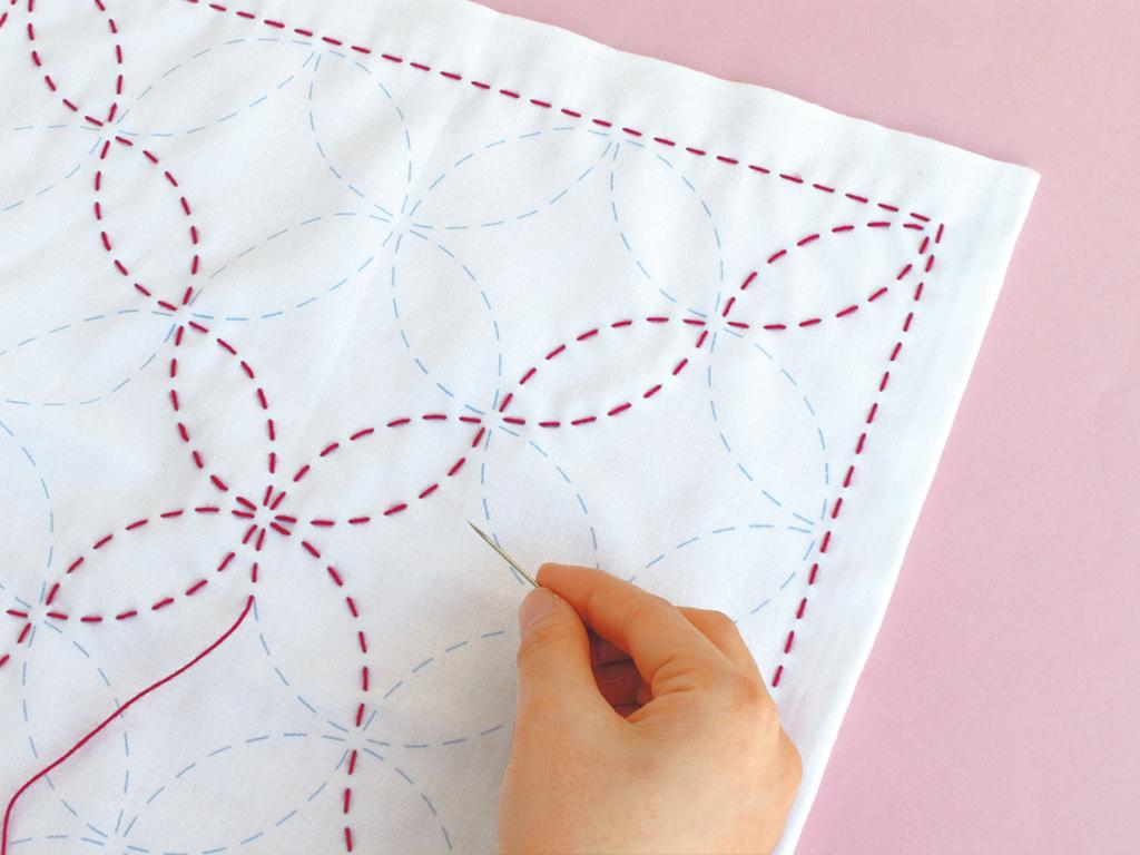 Olympus Silk Fabrication Sashiko Embroidery Kit Anyone Can Do It Series Pattern Bear - - Pre-printed - SK-281