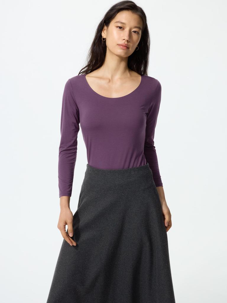 Uniqlo Japan HeaTTech U Neck T 8 Min Sleeve