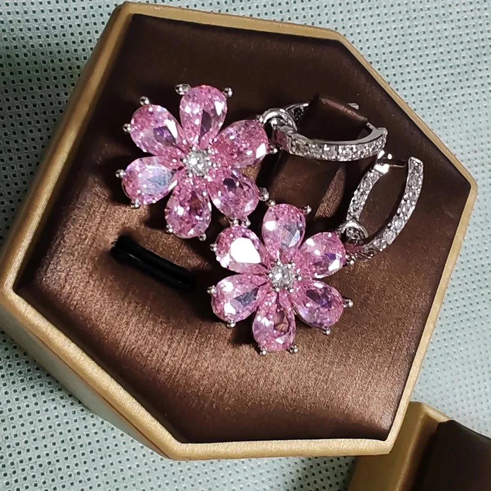 Horký - Lehký luxusní růžový prsten se zirkony ve tvaru srdce pro ženy, Sladký třpytivý růžový diamantový květinový prsten Šperk Módní doplněk