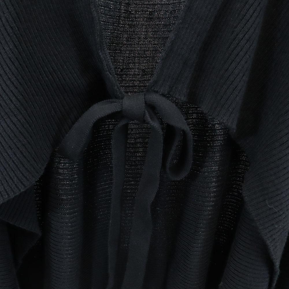 HaaT vlněné žebrované pletené pončo 2 černé Isseimi Sunburn Dámské Použité