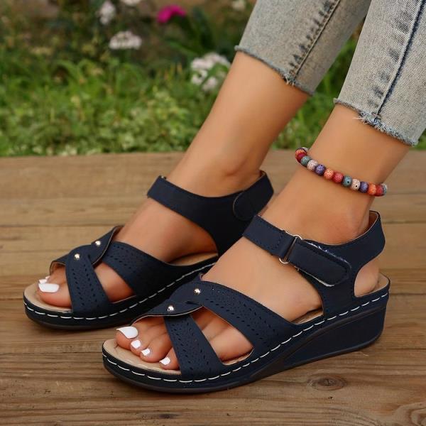 Fashion Low Sandals Woman Leather Shoes Lady 2025 Large Size Suit Female Beige Clogs Wedge Summer Heels Open Toe Low-heeled New Comfort