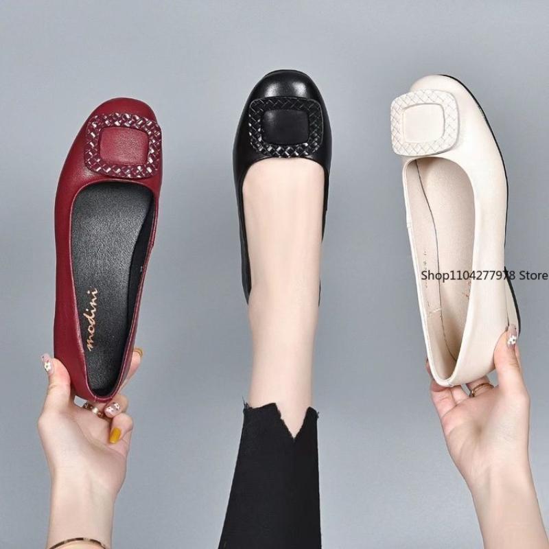 Fashion Soft Pu Leather 2025 Women's Low Heel Shoes Shallow Mouth All-match Comfortable Pumps Thick Heels Ladies Work Small Leather Shoe