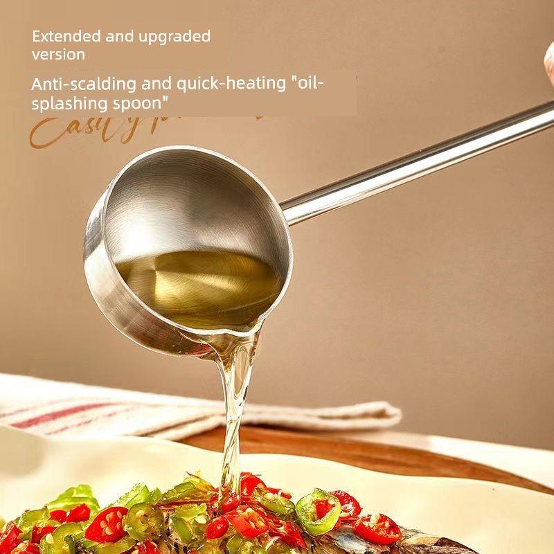 04 Stainless Steel Spoon with a Stylish Design, Long-Handled Soup Spoon, Oil Pouring Spoon, Small Spoon for Pouring Oil, Long-Handled Spoon