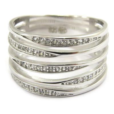 White 'Sissi' Silver Ring