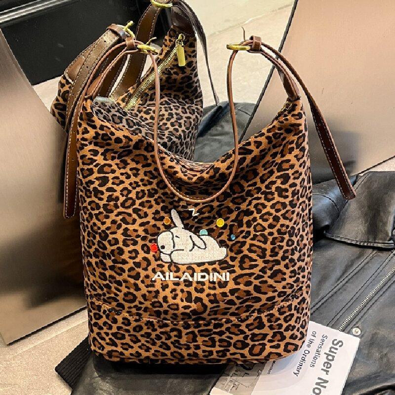 New brown leopard print armpit bag cute cat student class bag women's leisure large capacity shoulder tote bag