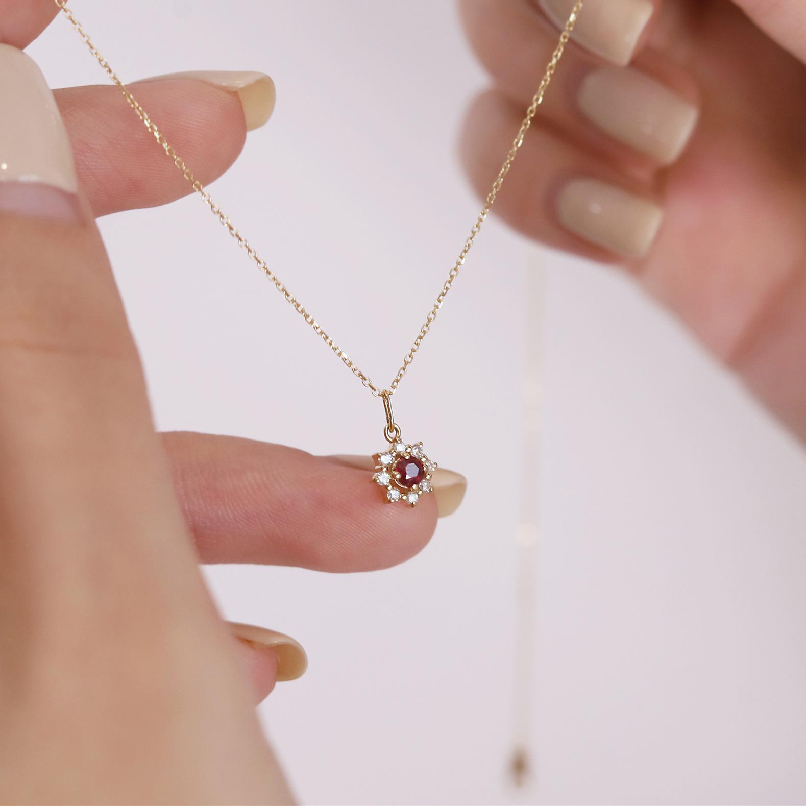 925 Sterling Silver Electroplated 14K Gold Red Zircon Sun Pendant Necklace for Women Wedding Party Jewelry Gold