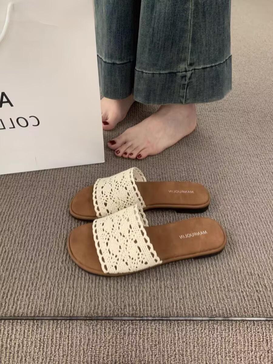 

2025 summer hollow lace flat-bottomed slippers women s simple solid color one-word casual women s cool slippers 40 абрикосовий