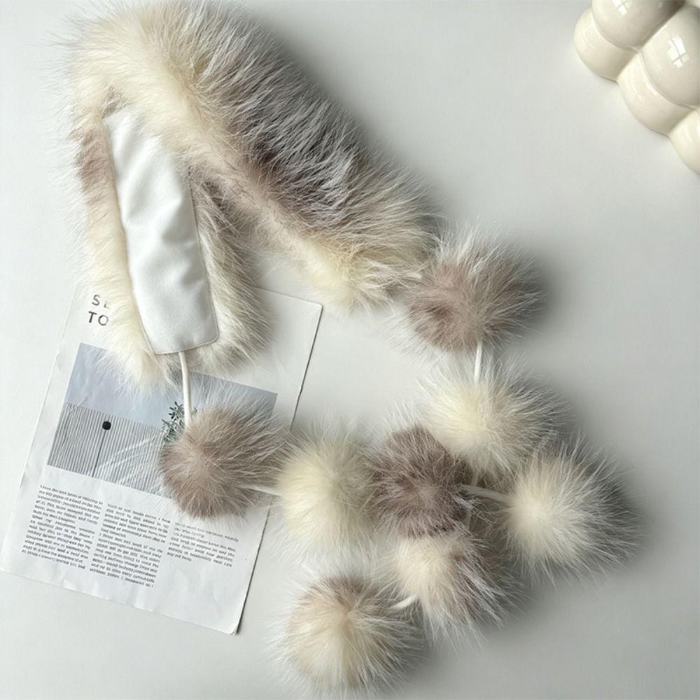 Soft Plush Texture Fur Collar Scarf Pom Pom Detail Pom Pom Scarf Furry Shawl Streetwear Styling