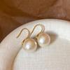 Cream Xinjiang Cotton Pearl High Heels Ear Hook Earrings Women'S Retro Light Luxury Earrings Temperament Ear Jewelry