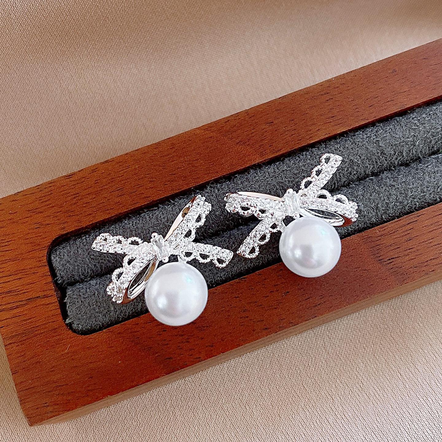 

Tiger Eye Pearl Zircon Stud Earrings - Exquisite High-End Retro Fashion