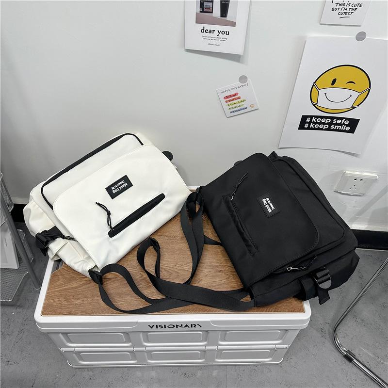 One Shoulder Crossbody Bag for Class Casual Backpack Japanese Bag Female Harajuku Retro Postal Bag School Bag
