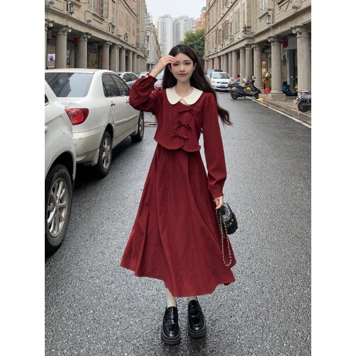 Autumn 2026 Plus Size French Retro Red Two-Piece Dress for Women S