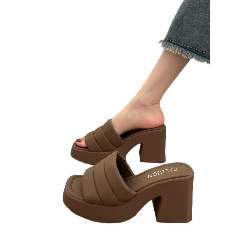 French feeling thick-soled cool slippers women's summer wear fashion 2025 new fairy Xiaoxiangfeng going out high heels