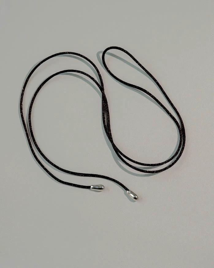 Adjustable Japanese-Style Choker: Versatile Collarbone Chain with Simple Design