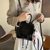 Stylish and Simple Casual Bag Autumn and Winter Women's Commuter Texture Backpack Women's Bag Commuter Messenger Bag