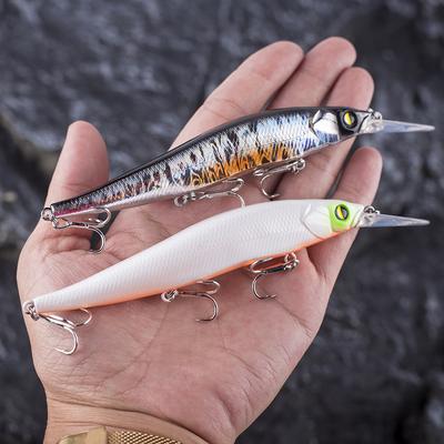 Bas için Jerkbaits Tiz Kancalı Orta Dalış Minnow Balıkçılık Yemi Sert Yapay Yem Salıncak