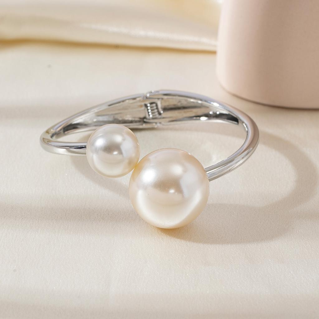 Irregular Metal Design Personality Exaggerated Bracelet for Women Hip Hop Spring Brangles Fashion High Men Jewelry Gift