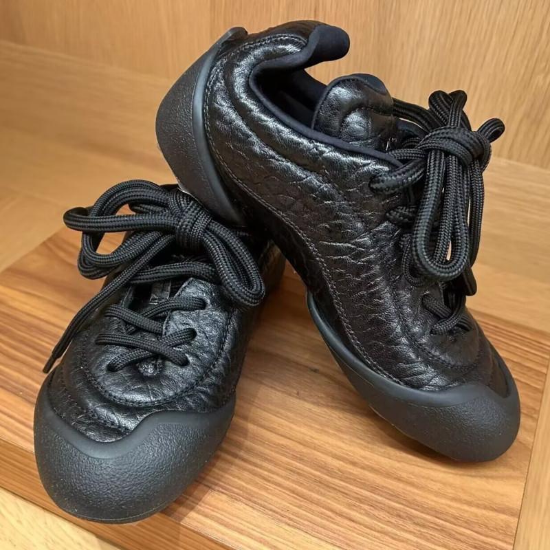 Fashion NEW Leather Women's Casual Sneakers Designer Training Shoes Patchwork Lace-up Sneakers Leather Flat Women's Shoes