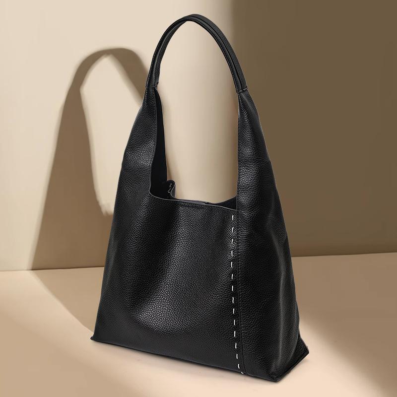 Handheld Leather Large Capacity Casual Women's Bag In Autumn New Cowhide Soft Bag Fashionable and Versatile Commuting Bag