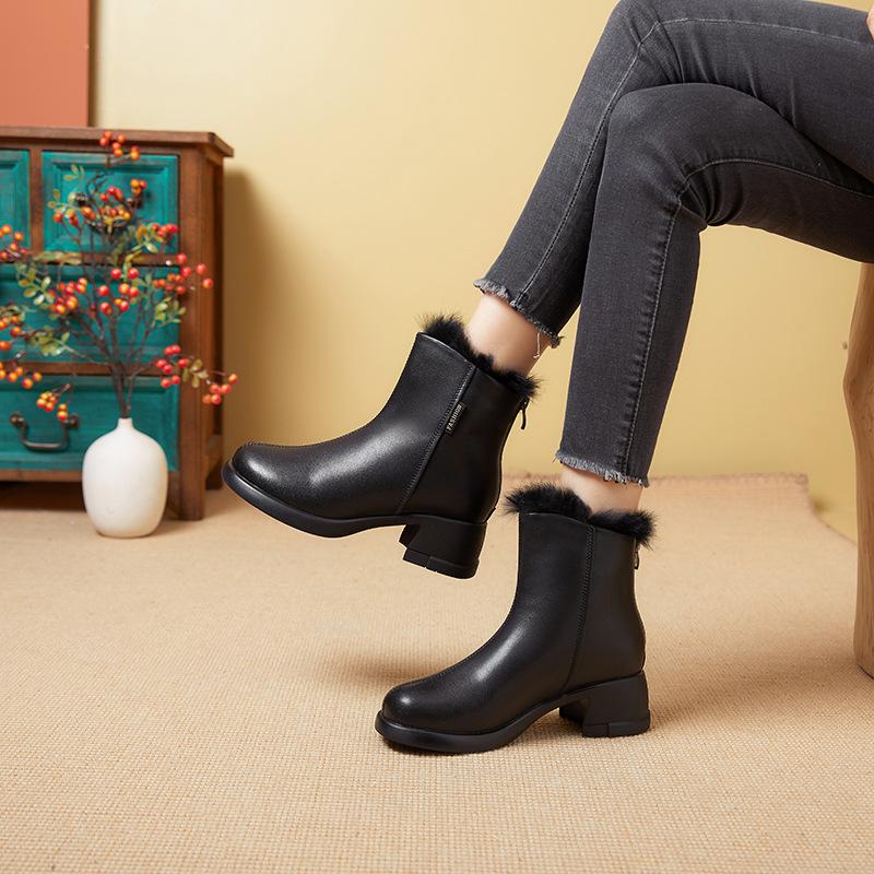 Bottines d'hiver chaudes pour femmes, bottines courtes à talons épais et doublées de fausse fourrure, bottines courtes à fermeture éclair pour femmes, bottes de neige doublées en polaire